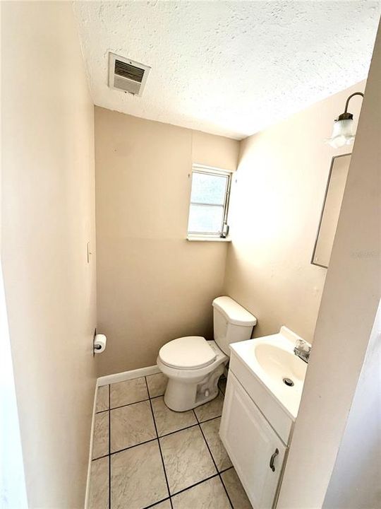For Sale: $234,900 (2 beds, 2 baths, 1232 Square Feet)