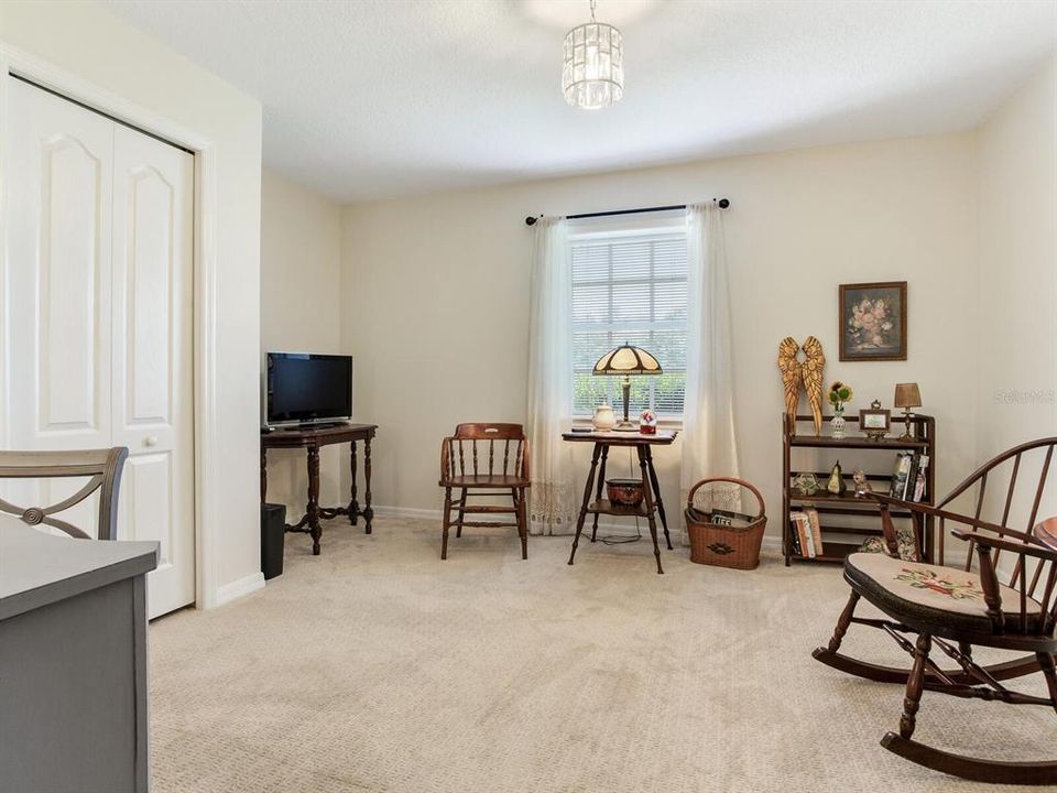 For Sale: $625,000 (3 beds, 2 baths, 1881 Square Feet)