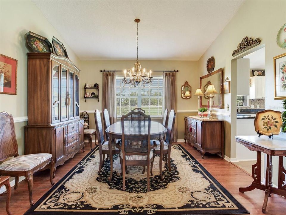 For Sale: $625,000 (3 beds, 2 baths, 1881 Square Feet)