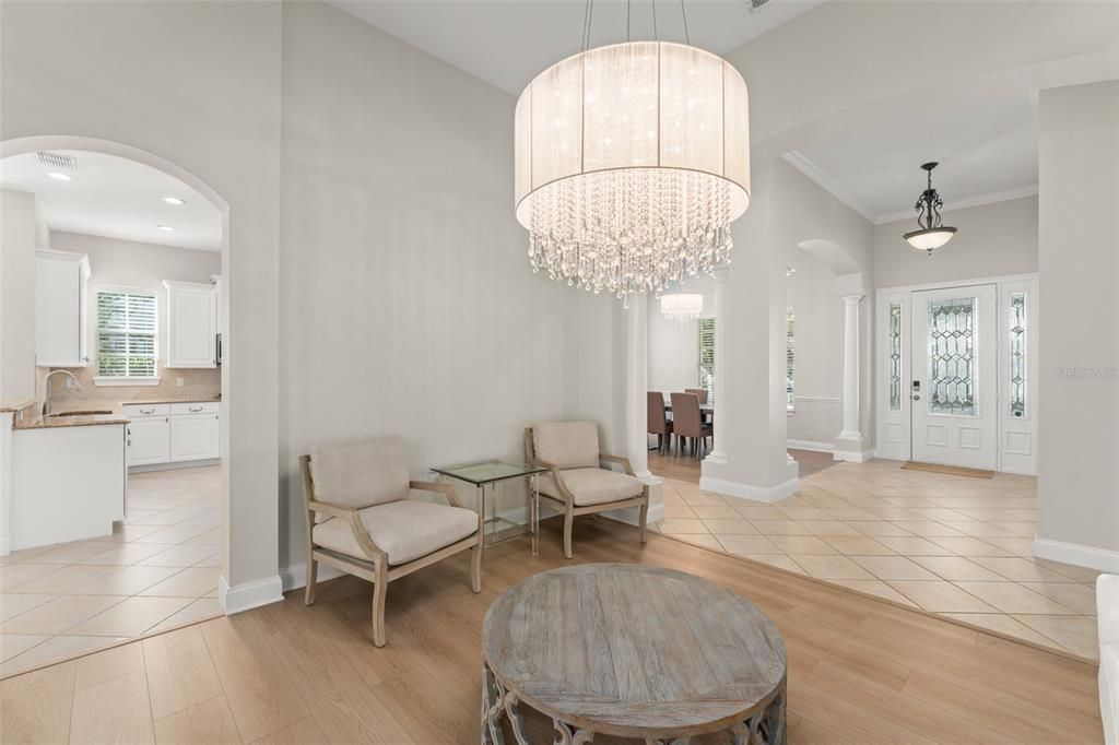 En Venta: $1,275,000 (4 camas, 3 baños, 3021 Pies cuadrados)