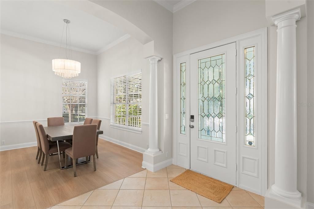 En Venta: $1,275,000 (4 camas, 3 baños, 3021 Pies cuadrados)