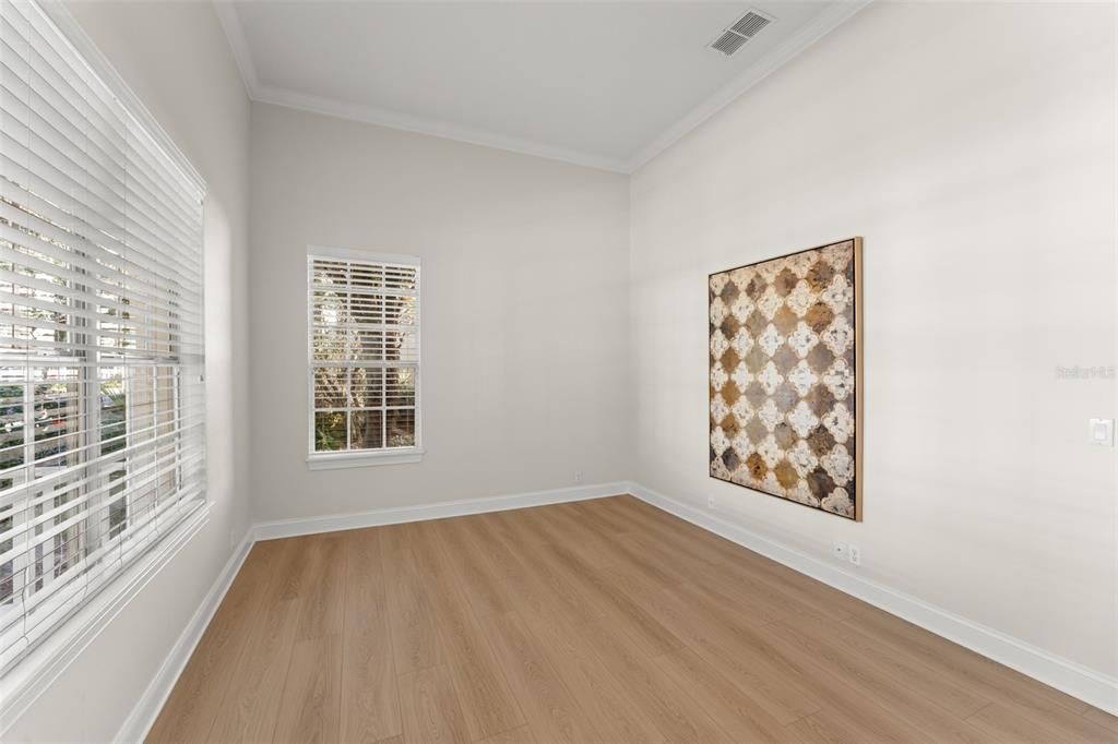 En Venta: $1,275,000 (4 camas, 3 baños, 3021 Pies cuadrados)