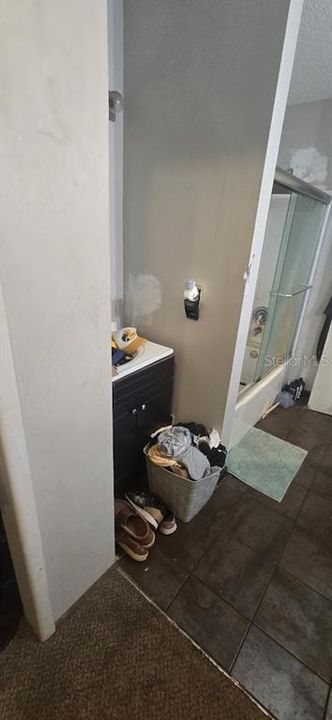 合同活跃: $325,000 (3 贝兹, 2 浴室, 1158 平方英尺)