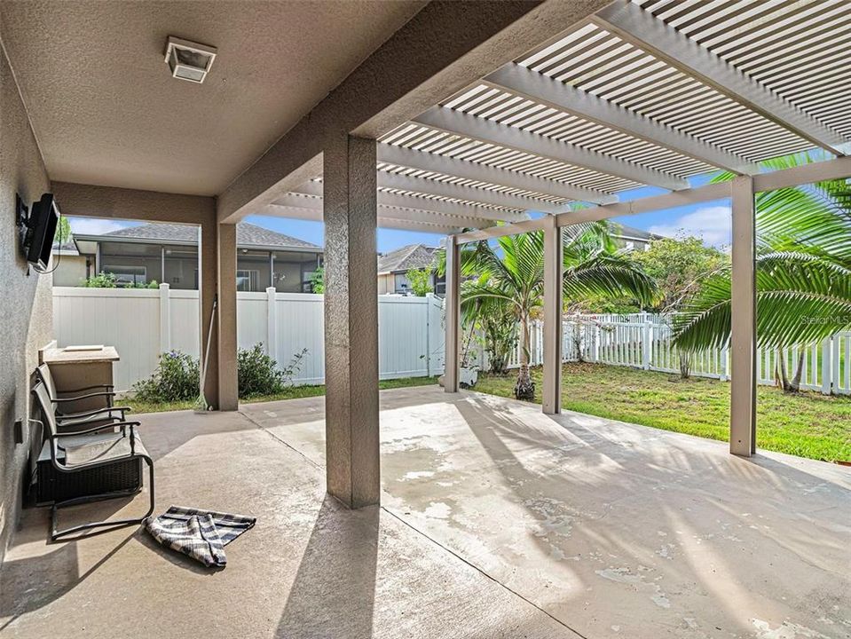 En Venta: $409,990 (6 camas, 3 baños, 3078 Pies cuadrados)