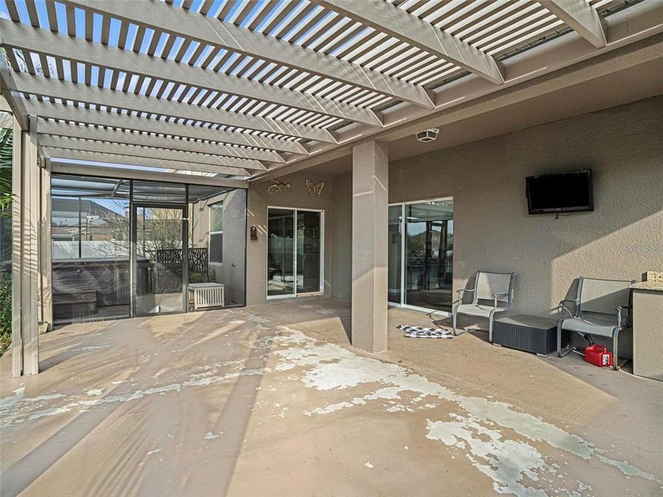 En Venta: $409,990 (6 camas, 3 baños, 3078 Pies cuadrados)