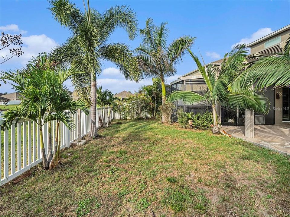 En Venta: $409,990 (6 camas, 3 baños, 3078 Pies cuadrados)