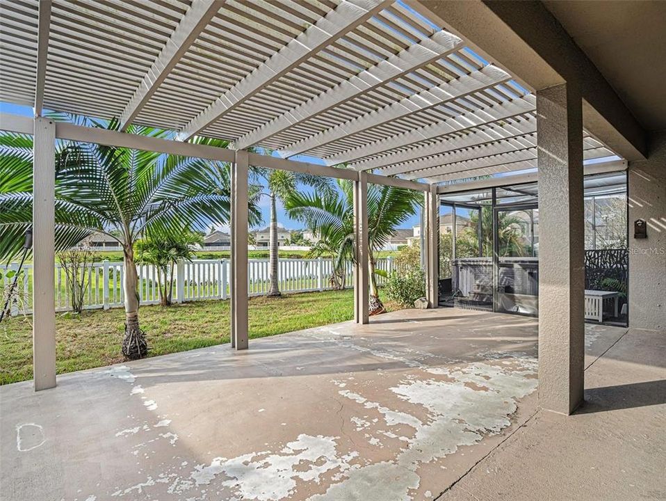 En Venta: $409,990 (6 camas, 3 baños, 3078 Pies cuadrados)