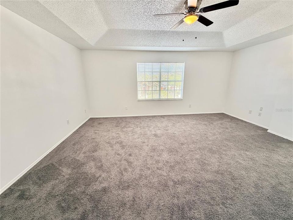 For Rent: $2,300 (4 beds, 2 baths, 2294 Square Feet)