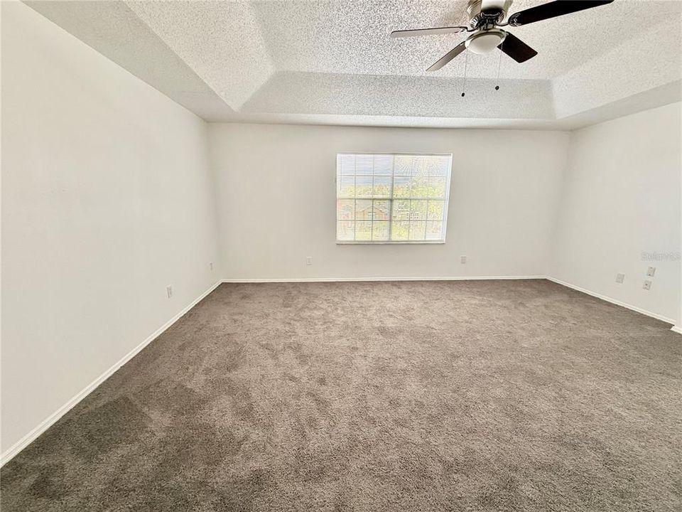 For Rent: $2,300 (4 beds, 2 baths, 2294 Square Feet)