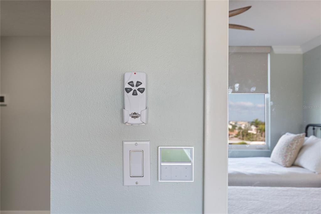 For Sale: $875,000 (2 beds, 2 baths, 1930 Square Feet)