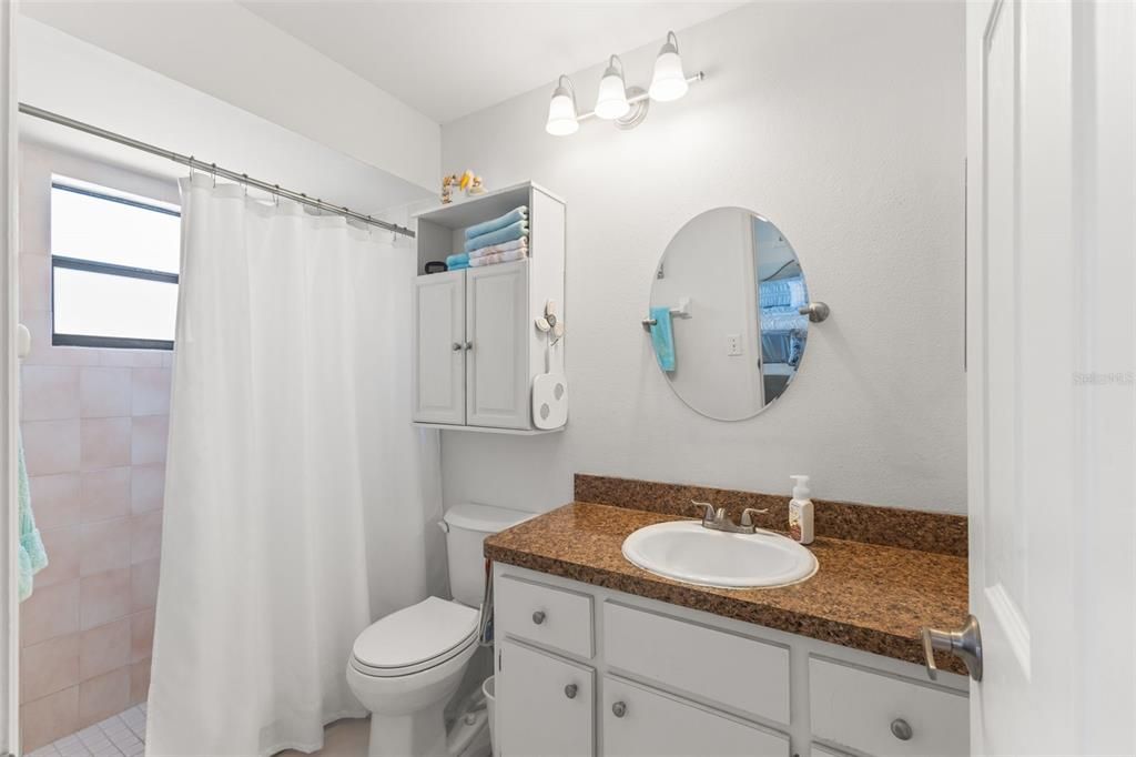 En Venta: $389,000 (3 camas, 2 baños, 1308 Pies cuadrados)