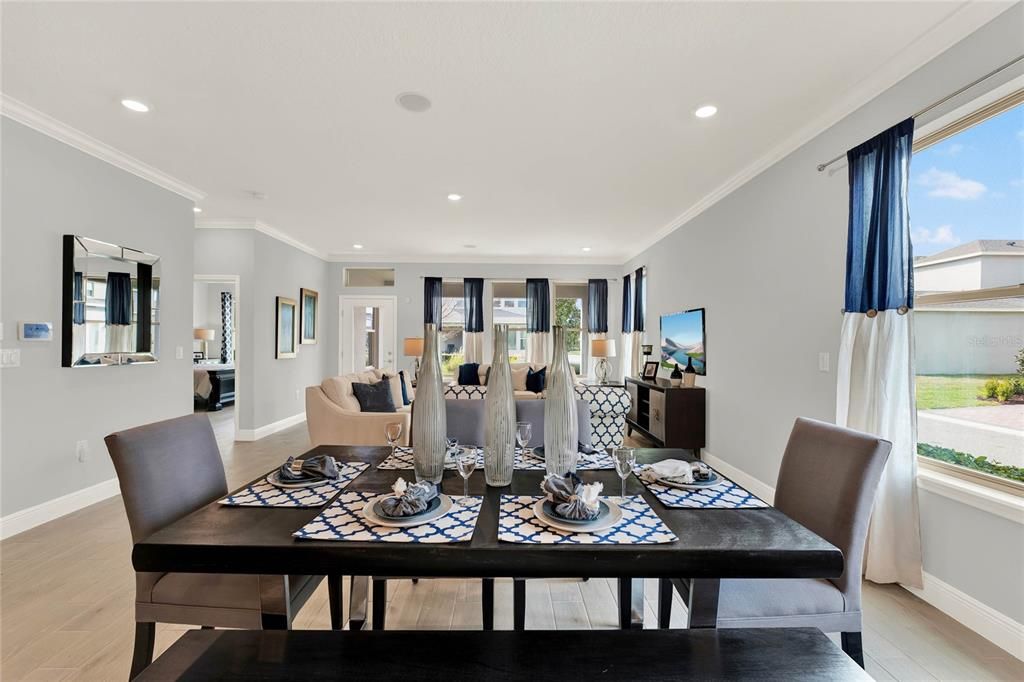 En Venta: $912,271 (4 camas, 3 baños, 3327 Pies cuadrados)