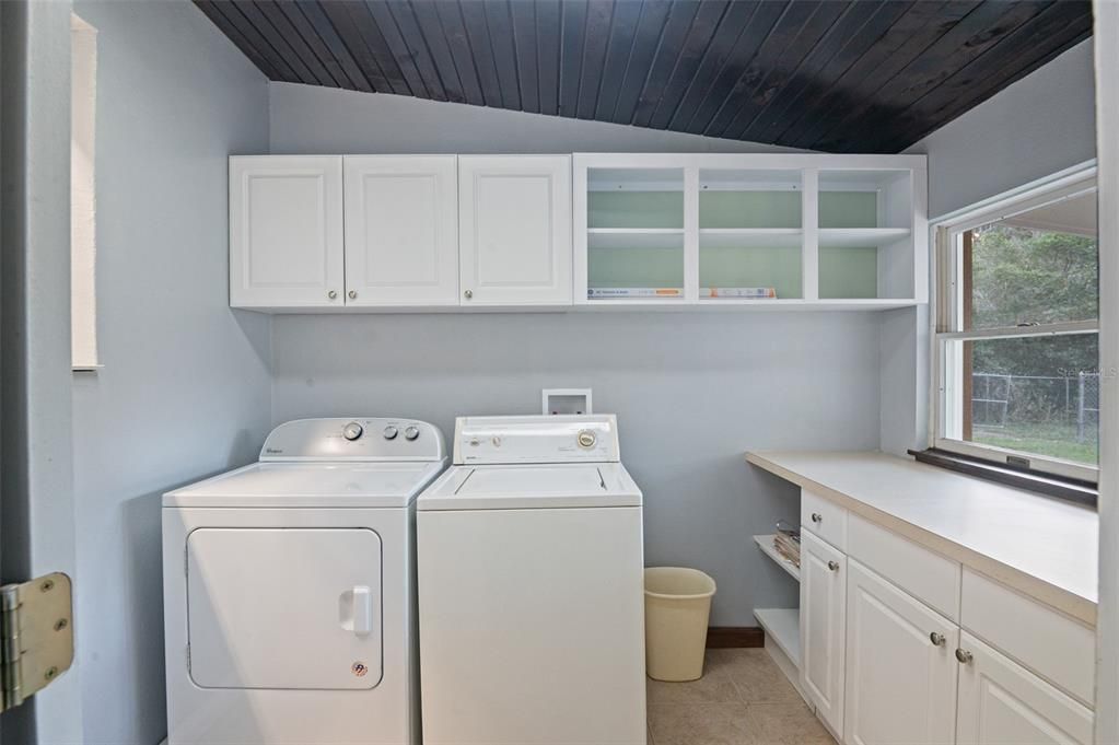 待售: $435,000 (3 贝兹, 2 浴室, 1802 平方英尺)