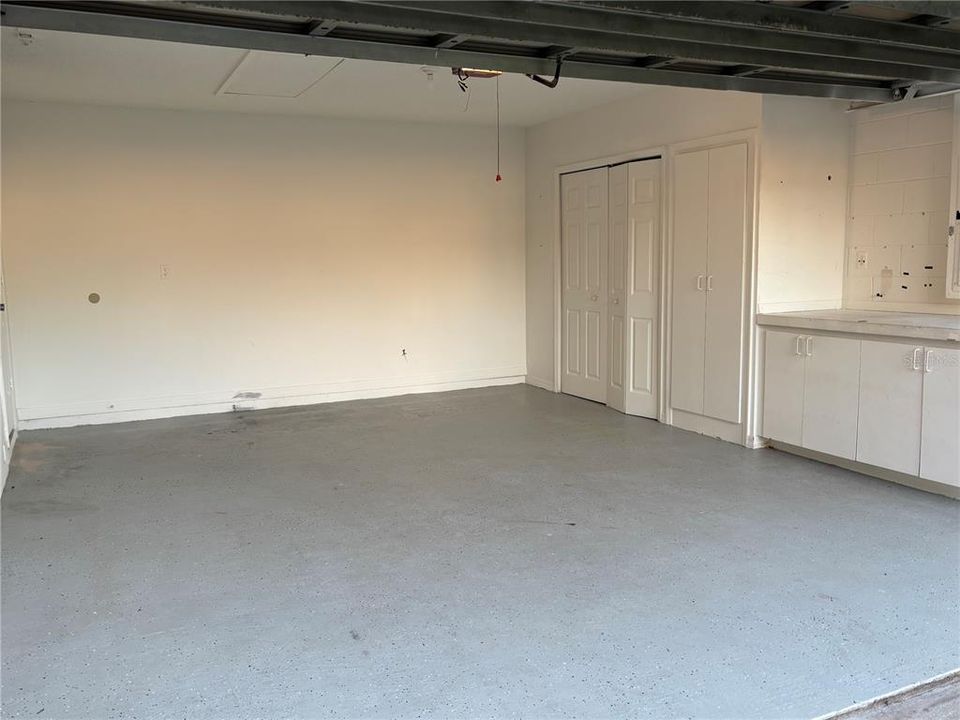 For Rent: $1,960 (3 beds, 2 baths, 1600 Square Feet)