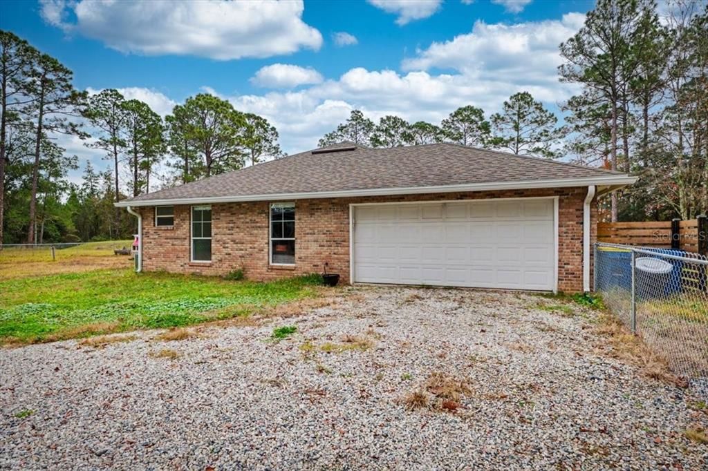 На продажу: $480,000 (4 спален, 2 ванн, 1982 Квадратных фут)