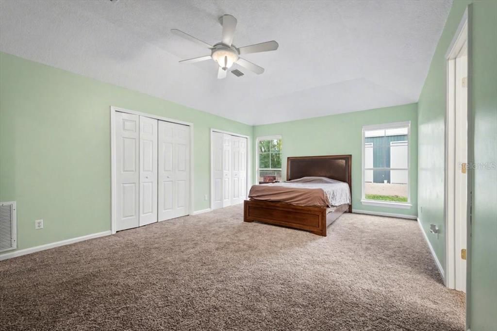 На продажу: $480,000 (4 спален, 2 ванн, 1982 Квадратных фут)