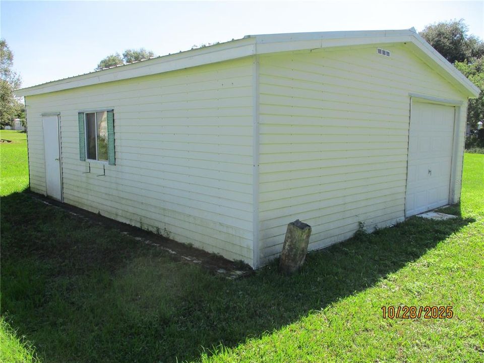 На продажу: $280,000 (3 спален, 2 ванн, 2176 Квадратных фут)