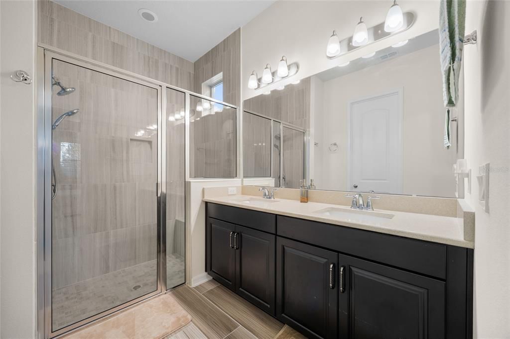 For Sale: $540,000 (3 beds, 2 baths, 1692 Square Feet)