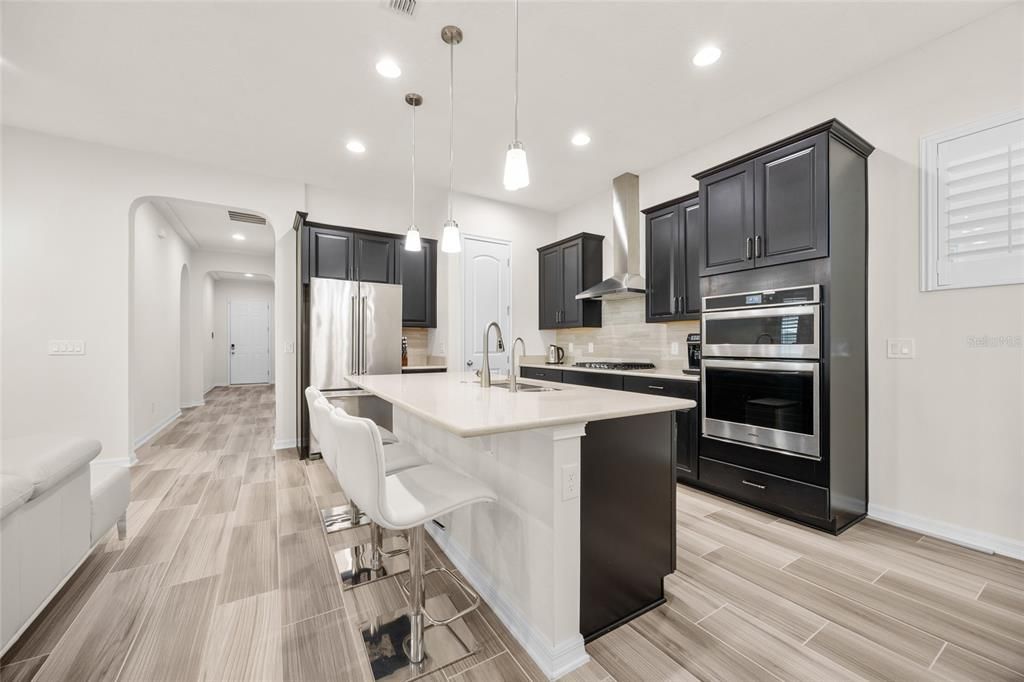 For Sale: $540,000 (3 beds, 2 baths, 1692 Square Feet)