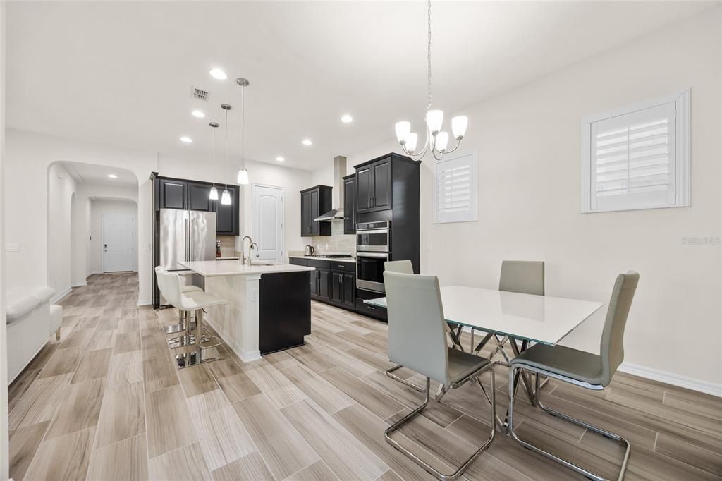 For Sale: $540,000 (3 beds, 2 baths, 1692 Square Feet)