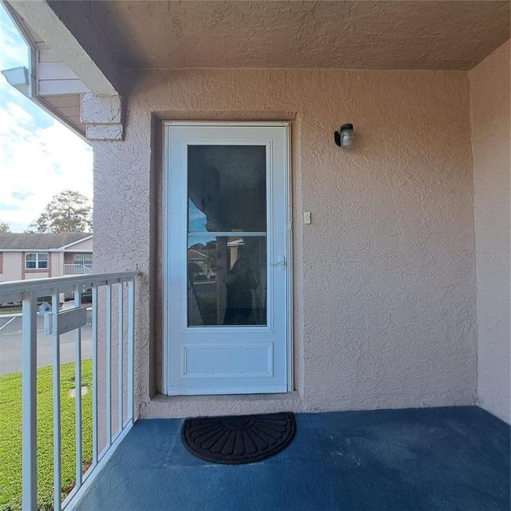 For Rent: $1,325 (2 beds, 2 baths, 935 Square Feet)