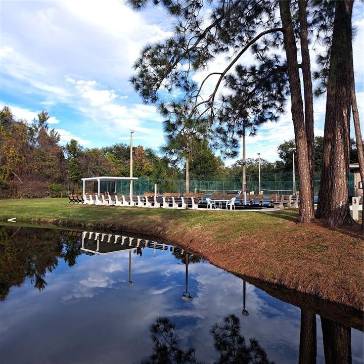 For Rent: $1,325 (2 beds, 2 baths, 935 Square Feet)