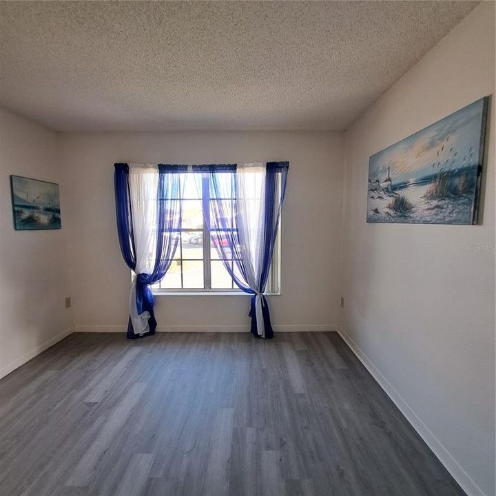 For Rent: $1,325 (2 beds, 2 baths, 935 Square Feet)