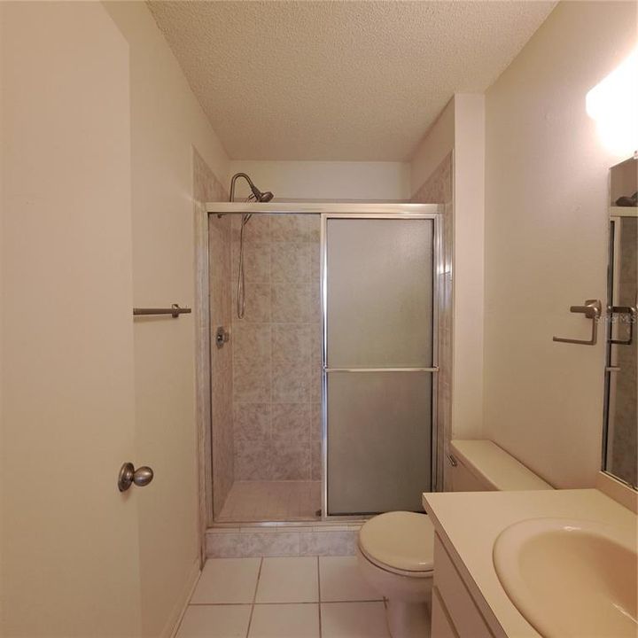 For Rent: $1,325 (2 beds, 2 baths, 935 Square Feet)