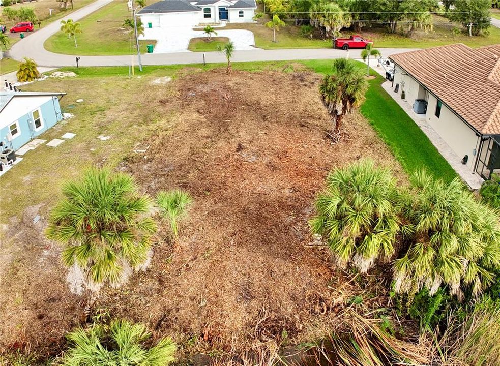 待售: $90,000 (0.23 acres)