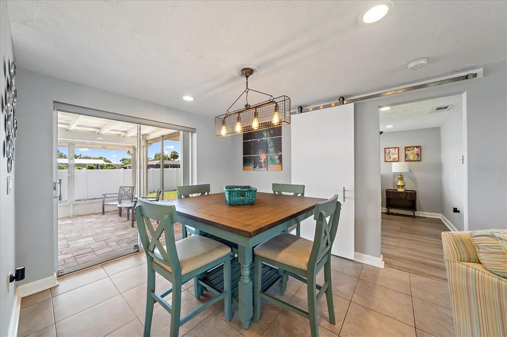 En Venta: $415,000 (2 camas, 2 baños, 1249 Pies cuadrados)