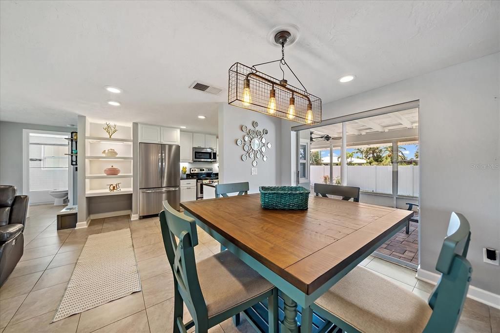 En Venta: $415,000 (2 camas, 2 baños, 1249 Pies cuadrados)