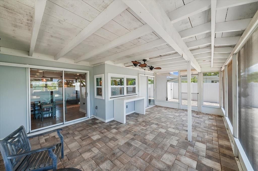 En Venta: $415,000 (2 camas, 2 baños, 1249 Pies cuadrados)