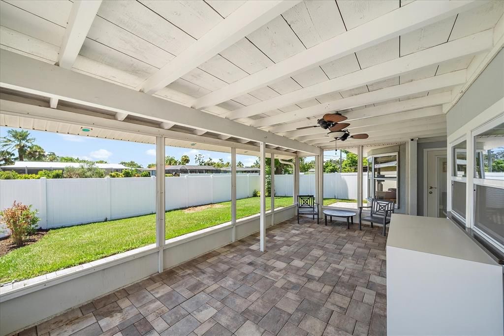 En Venta: $415,000 (2 camas, 2 baños, 1249 Pies cuadrados)