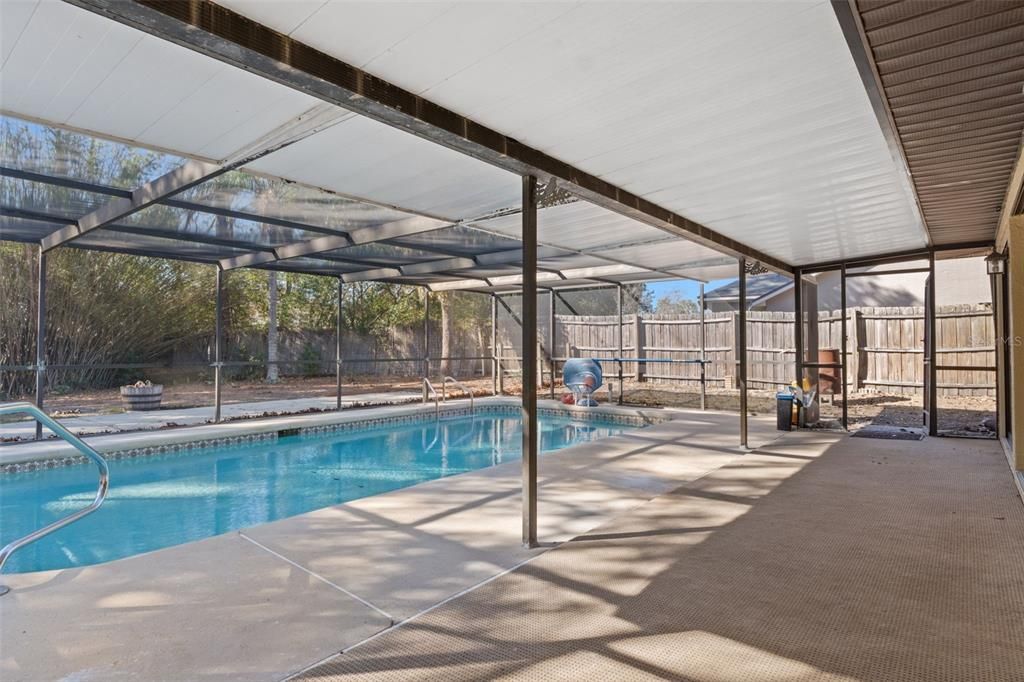 For Sale: $298,000 (3 beds, 2 baths, 1330 Square Feet)