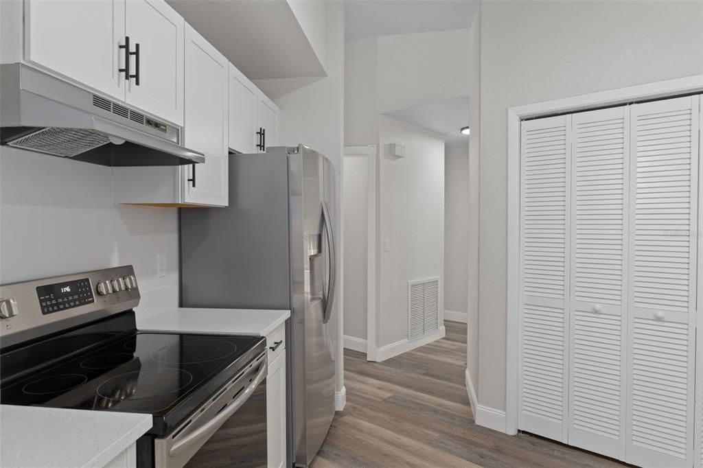 For Sale: $298,000 (3 beds, 2 baths, 1330 Square Feet)