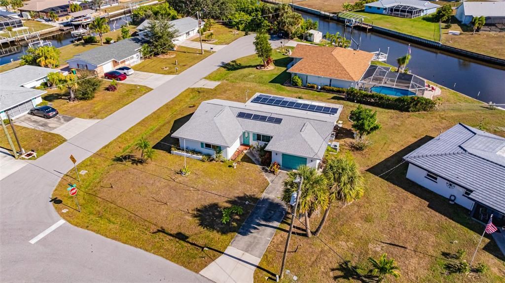 На продажу: $330,000 (2 спален, 2 ванн, 1661 Квадратных фут)