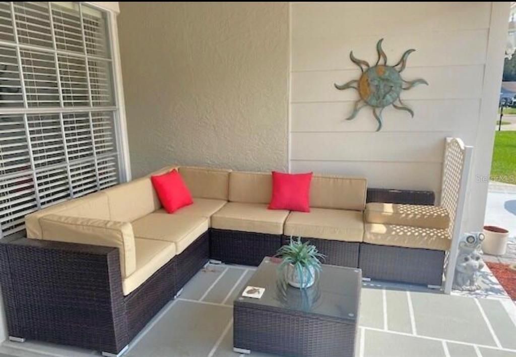 待售: $239,000 (2 贝兹, 2 浴室, 1196 平方英尺)