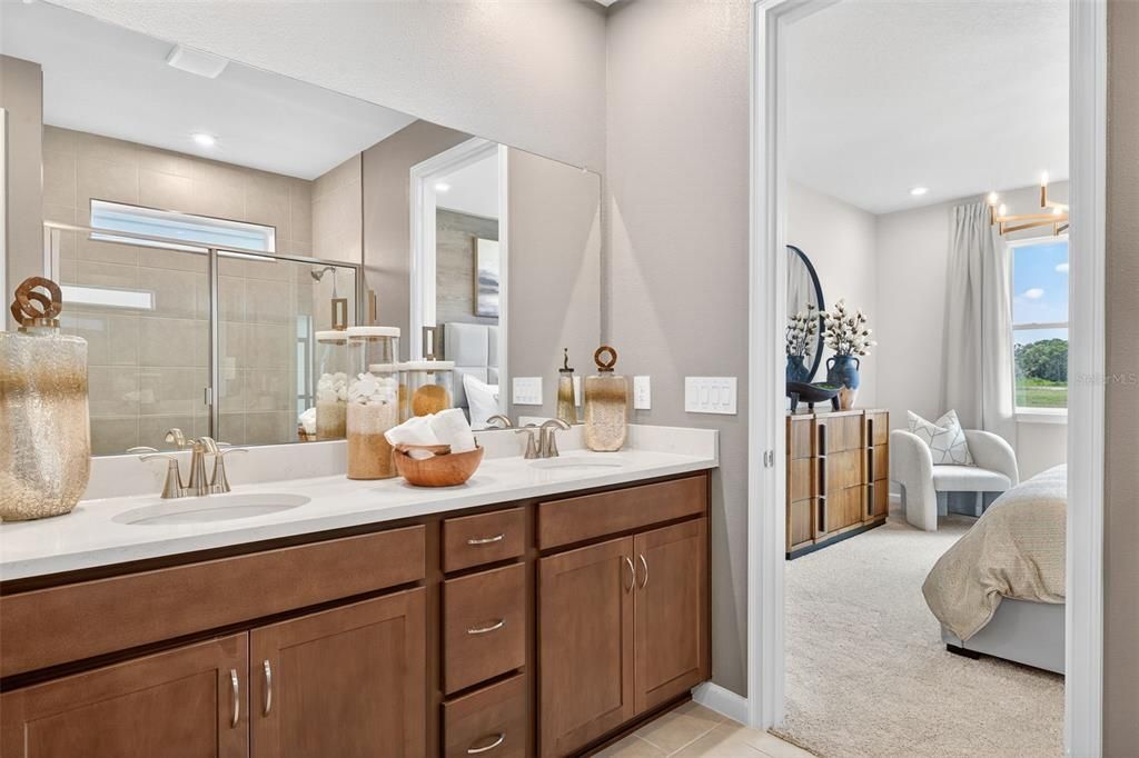 For Sale: $383,959 (3 beds, 2 baths, 2007 Square Feet)