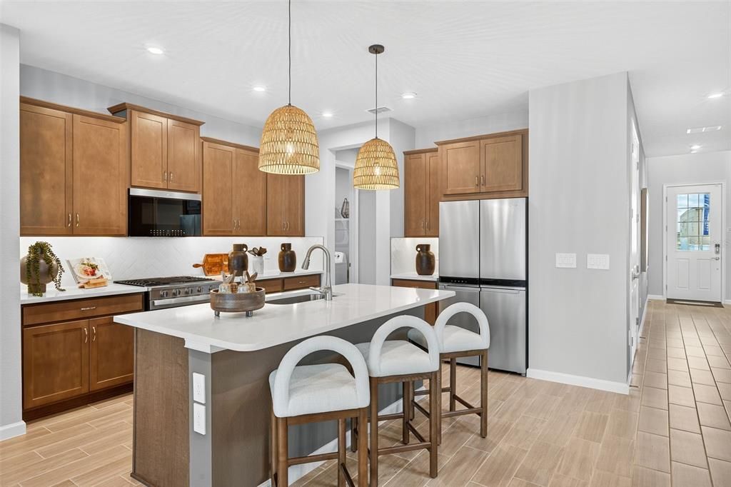 For Sale: $383,959 (3 beds, 2 baths, 2007 Square Feet)