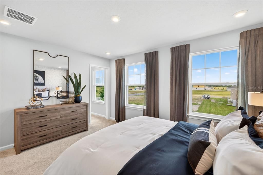 For Sale: $383,959 (3 beds, 2 baths, 2007 Square Feet)