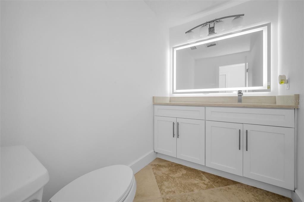 На продажу: $1,095,000 (4 спален, 2 ванн, 3096 Квадратных фут)