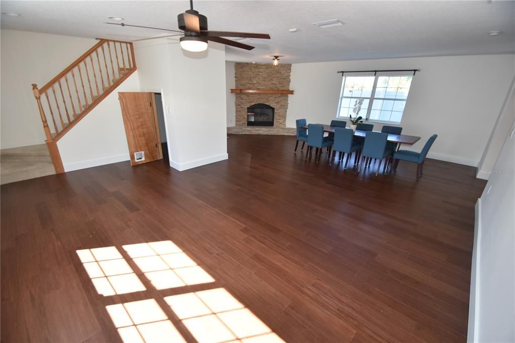 En Renta: $5,000 (5 camas, 3 baños, 2570 Pies cuadrados)