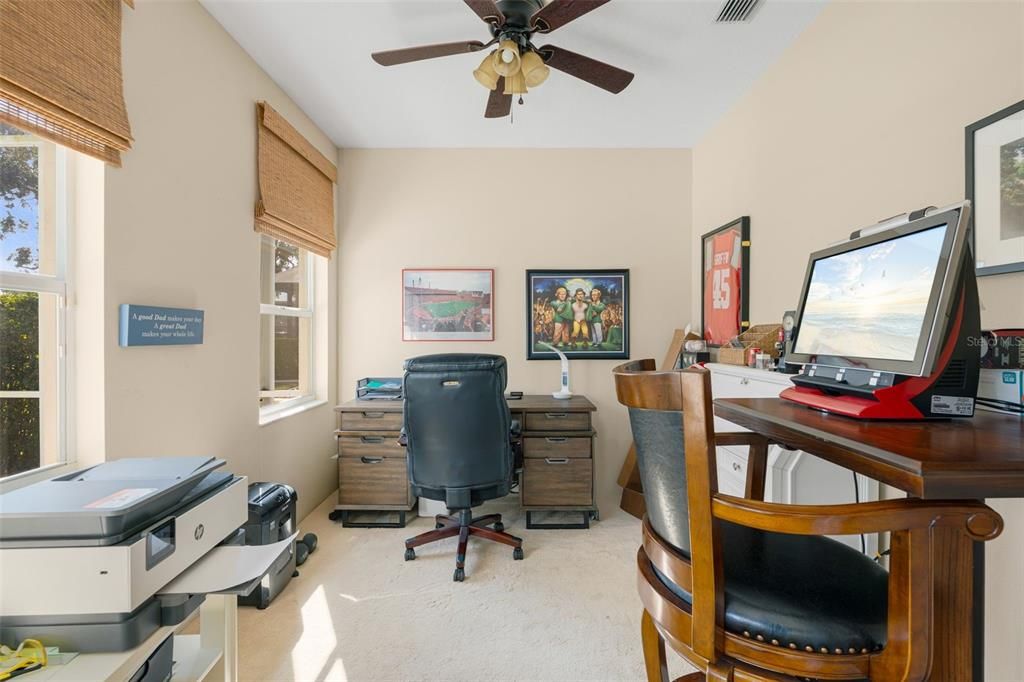 For Sale: $578,900 (4 beds, 2 baths, 2018 Square Feet)