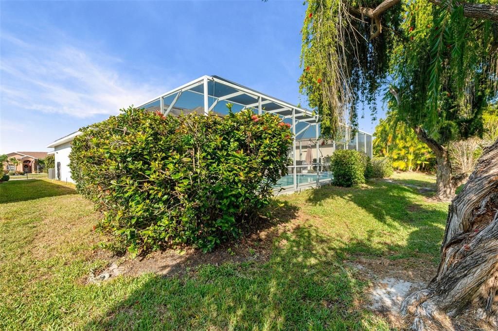 For Sale: $578,900 (4 beds, 2 baths, 2018 Square Feet)