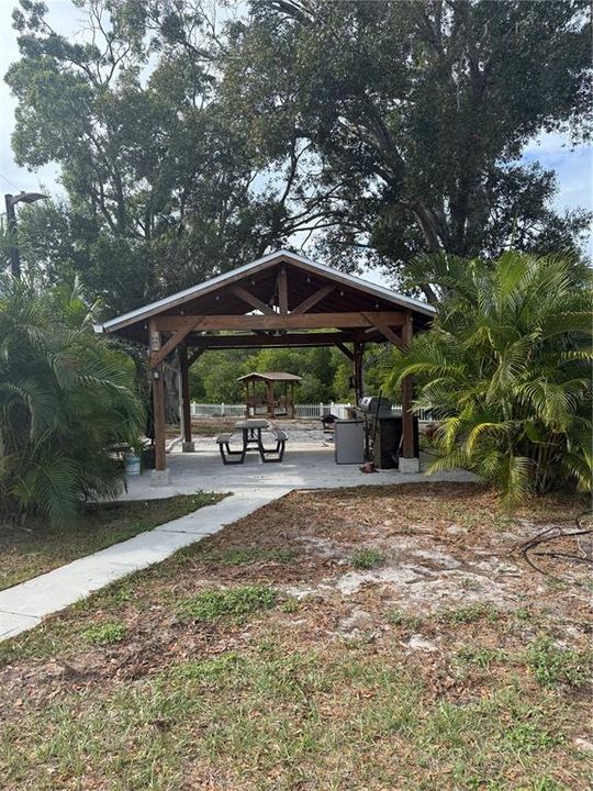 For Rent: $3,000 (3 beds, 2 baths, 1481 Square Feet)