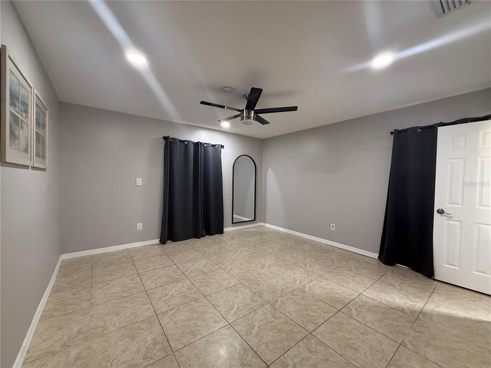 For Rent: $3,000 (3 beds, 2 baths, 1481 Square Feet)