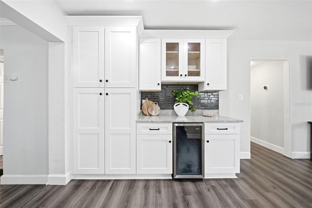 For Sale: $635,000 (4 beds, 2 baths, 1760 Square Feet)