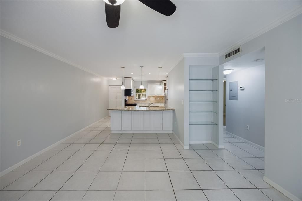 For Rent: $1,795 (2 beds, 2 baths, 1110 Square Feet)