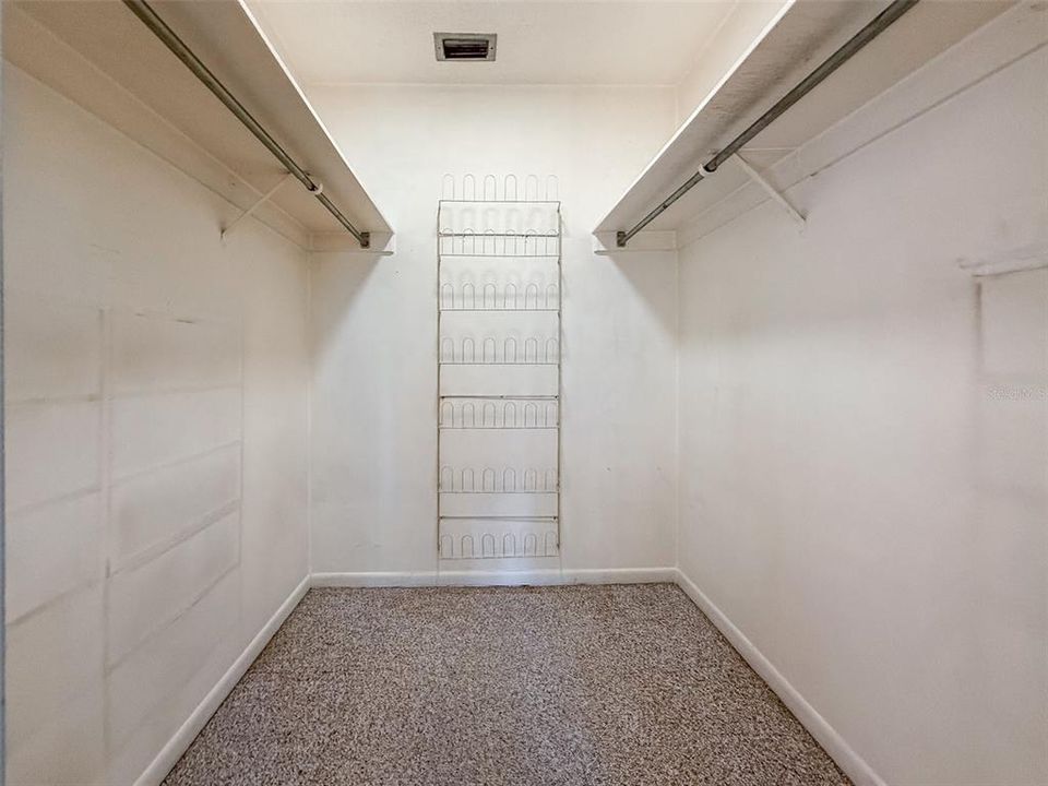 For Rent: $1,795 (2 beds, 2 baths, 1110 Square Feet)