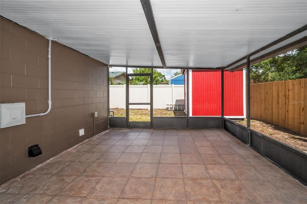 En Venta: $459,900 (4 camas, 3 baños, 1994 Pies cuadrados)